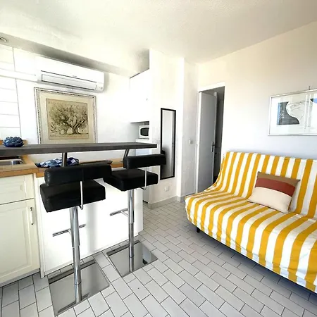 Dernier Etage, Vue - Fr-1-867-23 * 아그